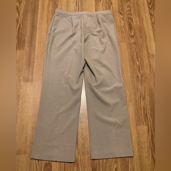 Women’s dress pants brand Sagharbor size 12P color beige straight - Picture 9 of 11